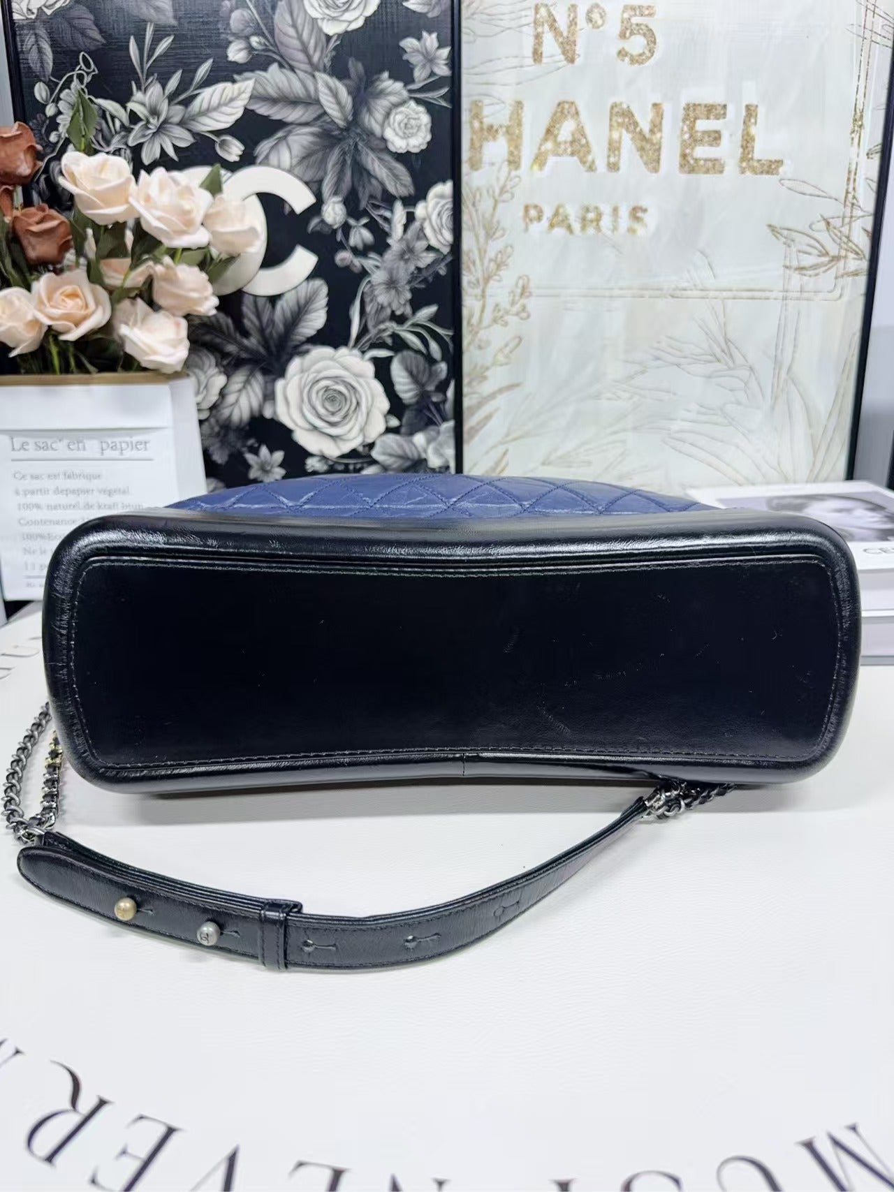 preloved Chanel bag shoulder bag/cross body bag/hand bag/handle