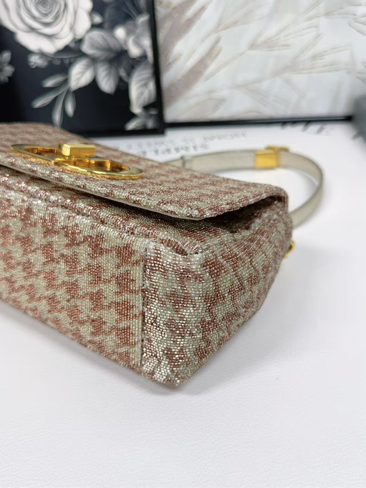 preloved Dior bag shoulder bag/cross body bag/classical