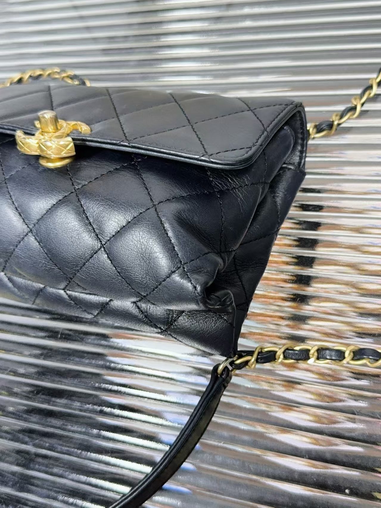 preloved chanel bag 22s microship