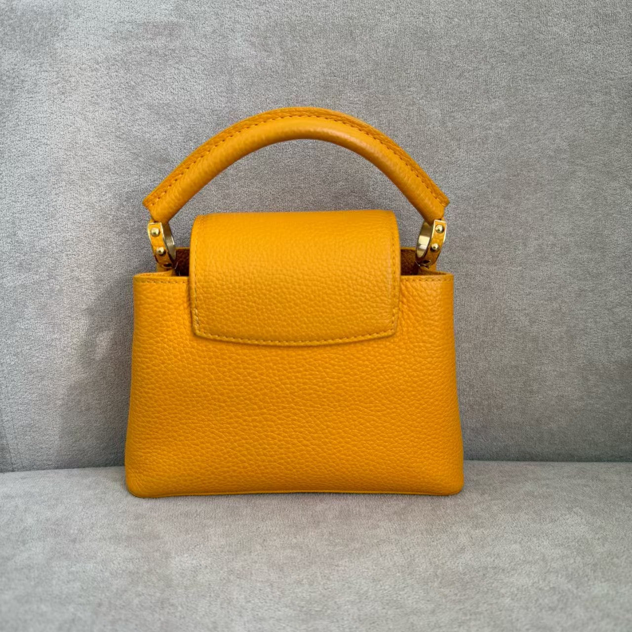 preloved Lv bag capu mini handbag/shoulder bag