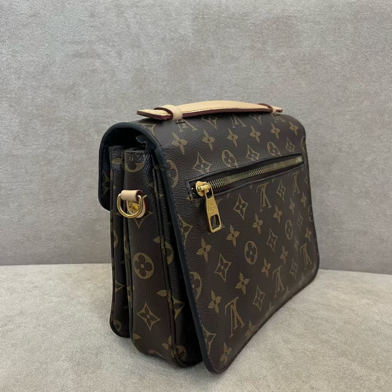 preloved LV bag Metis Messenger bag/shoulder bag/hangbag